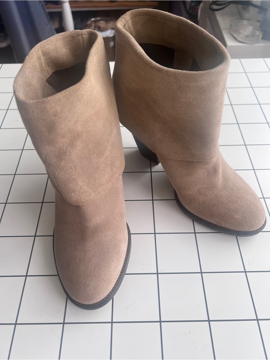 Vince Camuto Shoes - Vince Camuto Leather/Suede Heeled Boots in Taupe Size 7 NWOT